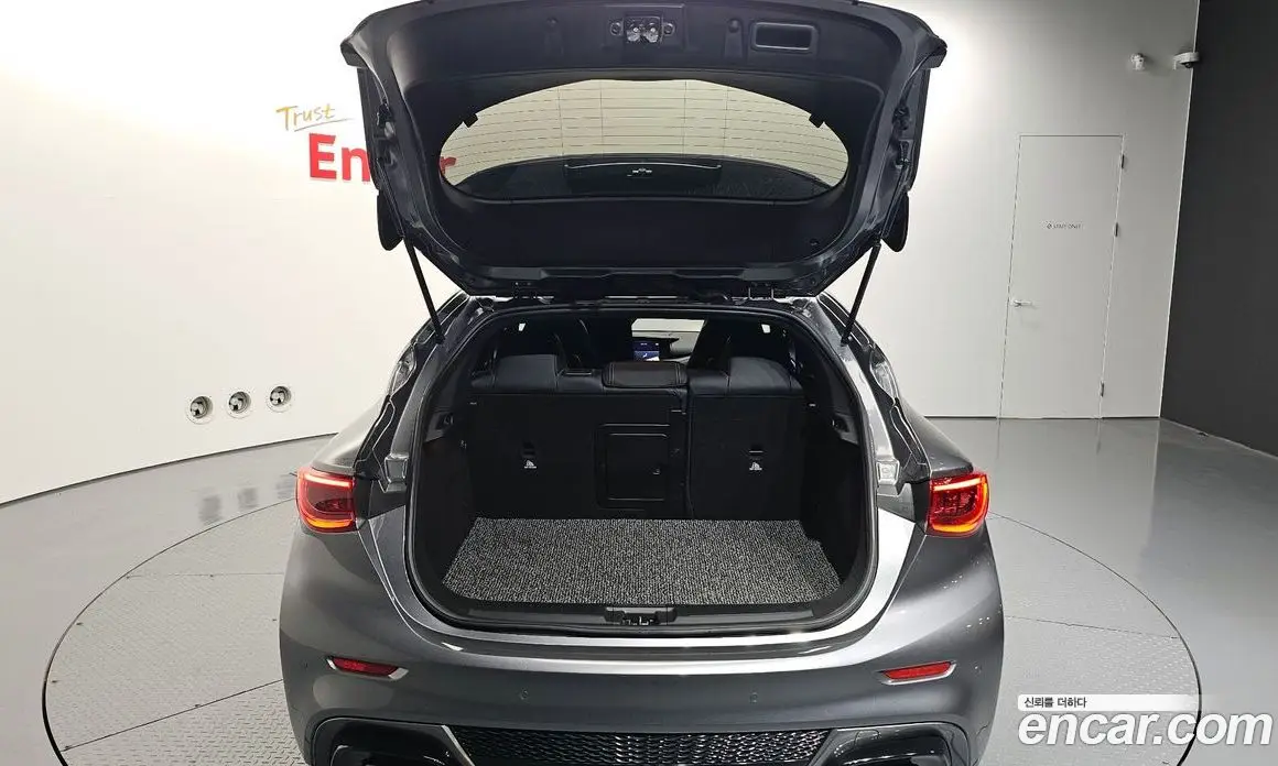 Infiniti Q30 2017 2.0 АКПП, фото 20