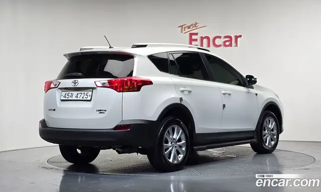 Toyota RAV4, 2014, 75 010 км