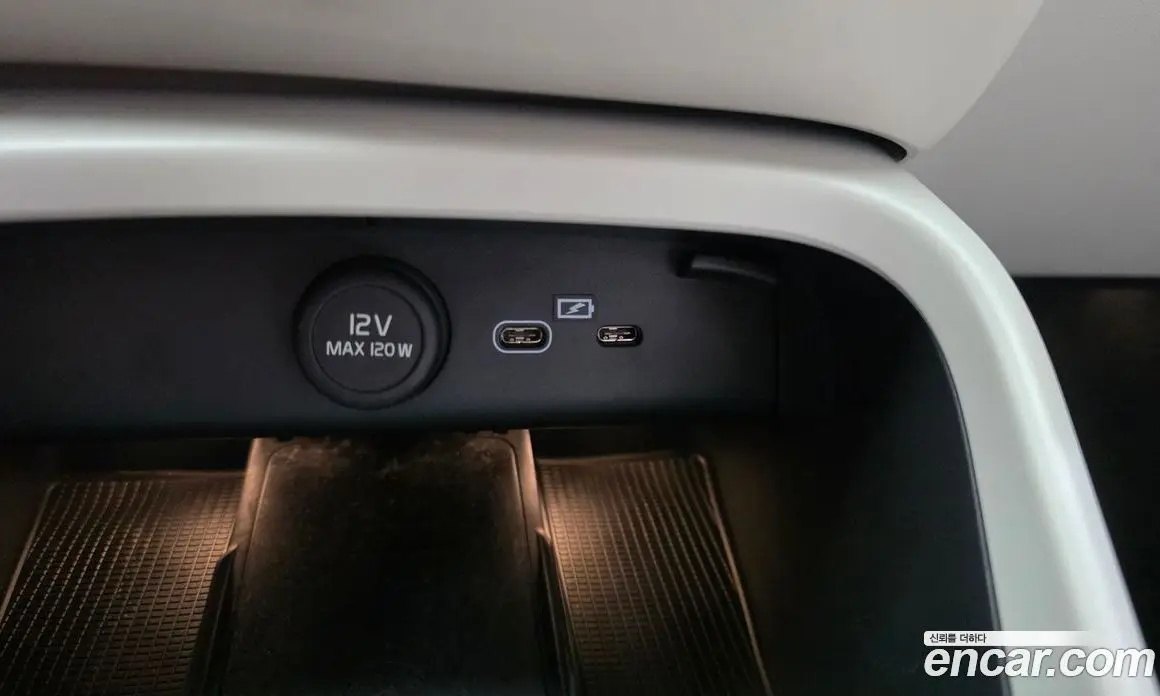 Volvo XC40 2022 2.0 АКПП, фото 18