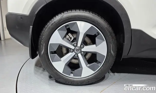 Volvo XC40 2022 2.0 АКПП, миниатюра 5