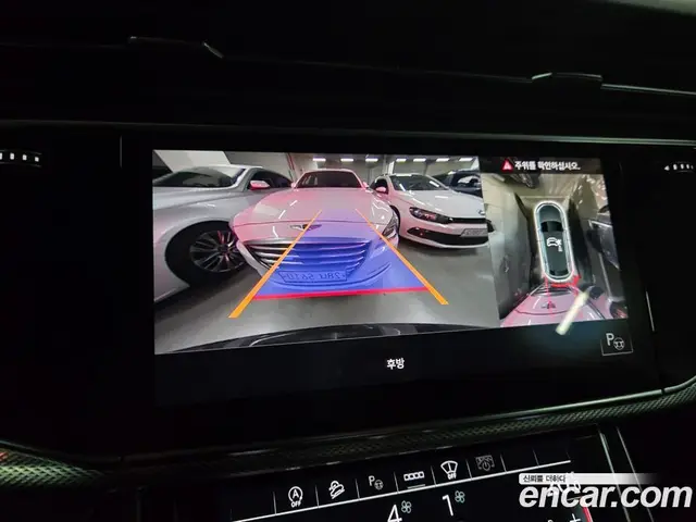 Audi Q8 2021 3.0 АКПП, миниатюра 9