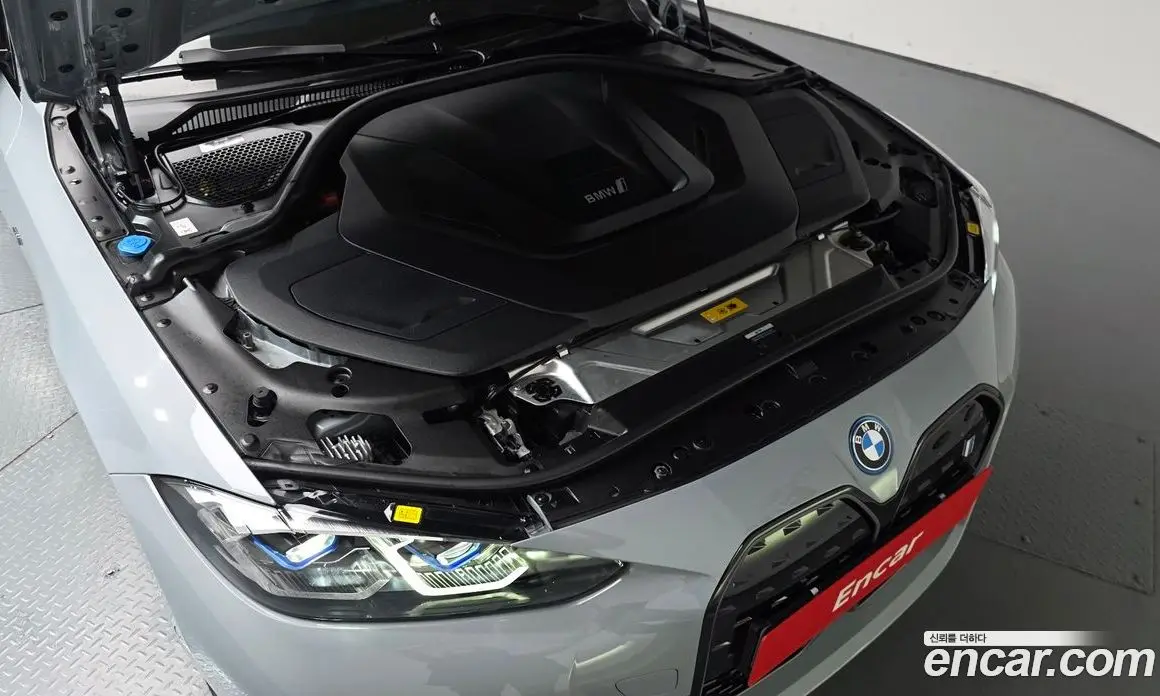 BMW i4 2023 0.2 АКПП, фото 5