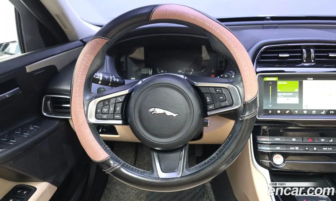 Jaguar XE 2018 2.0 АКПП, фото 19 Jaguar XE 2018 2.0 АКПП, фото 19