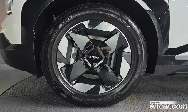Kia EV5 2026 0.2 АКПП, миниатюра 5 Kia EV5 2026 0.2 АКПП, миниатюра 5