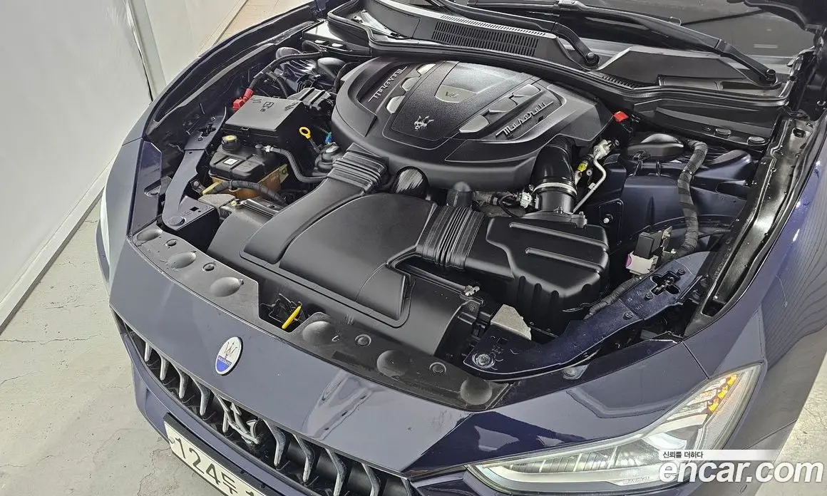 Maserati Ghibli 2018 3.0 АКПП, фото 6