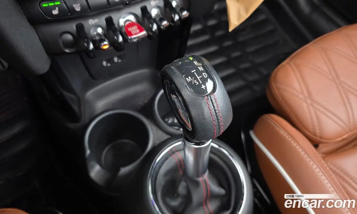 Mini Cooper Convertible 2019 2.0 АКПП, фото 12