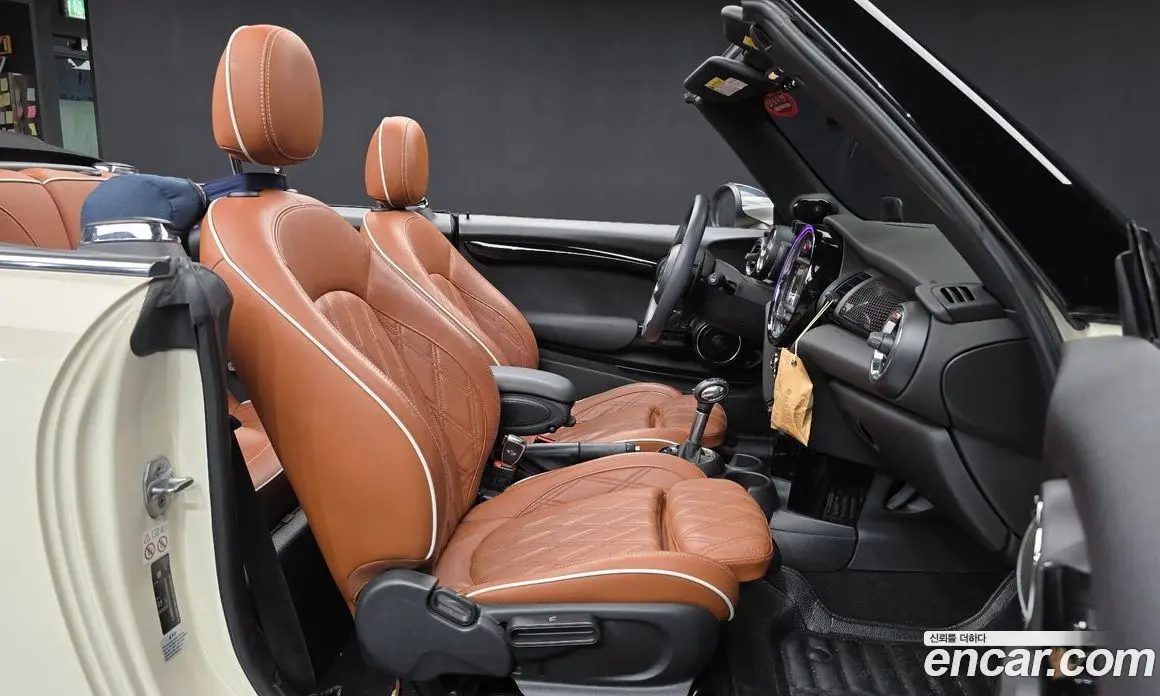 Mini Cooper Convertible 2019 2.0 АКПП, фото 17