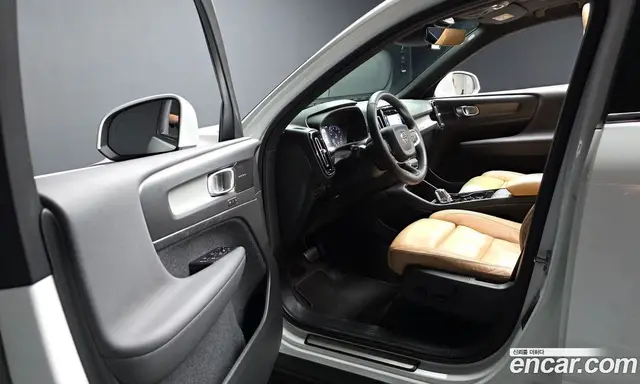 Volvo XC40 2022 2.0 АКПП, миниатюра 12