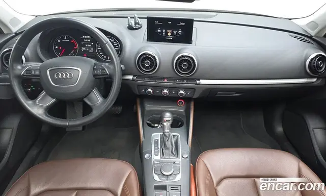 Audi A3 2015 1.6 АКПП, миниатюра 7