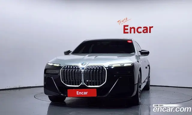 BMW i7 2023 0.3 АКПП, миниатюра 3