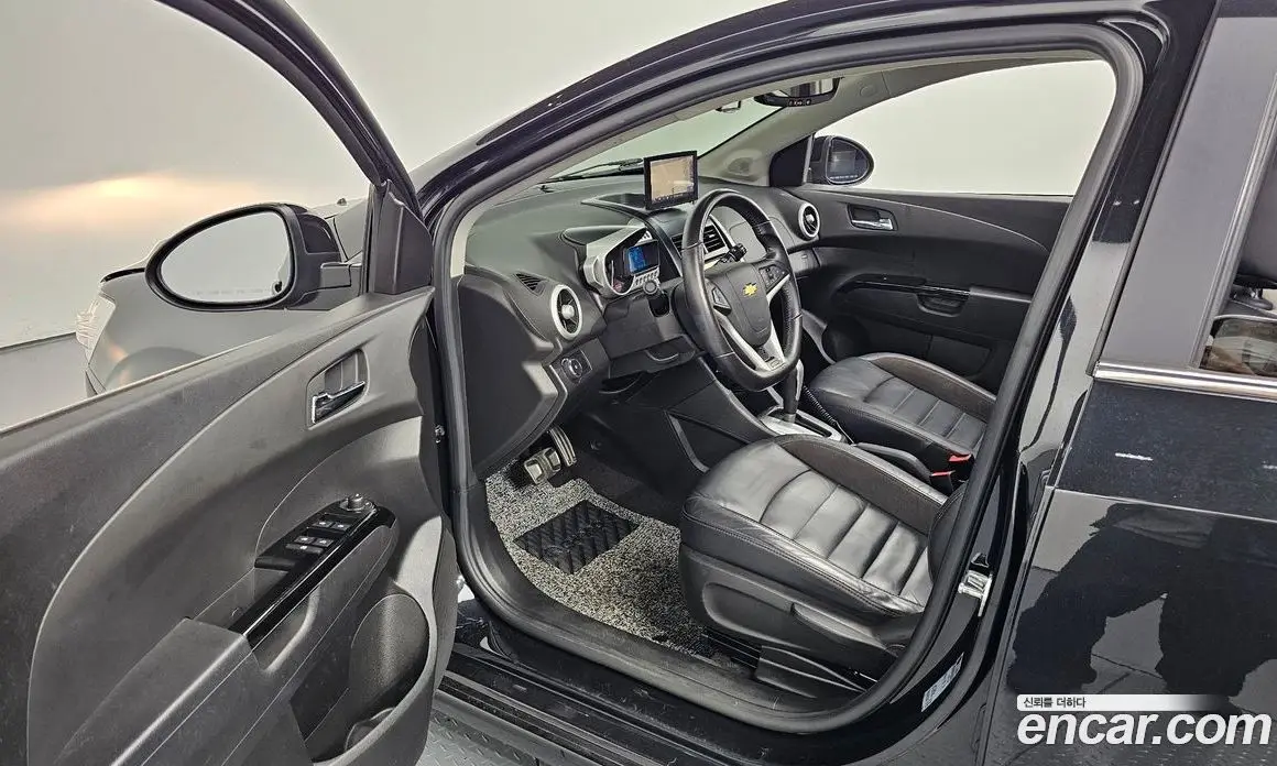 Chevrolet Aveo 2014 1.4 АКПП, фото 13