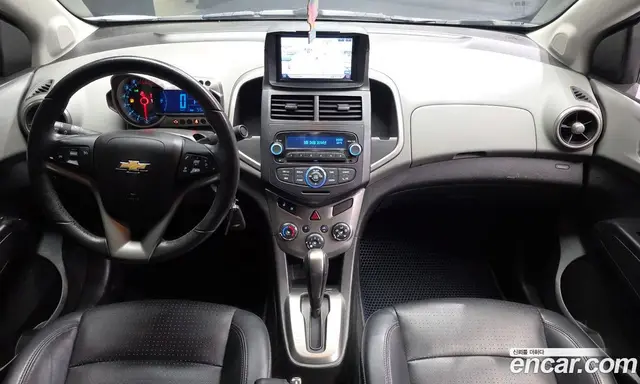Chevrolet Aveo 2015 1.4 АКПП, миниатюра 10