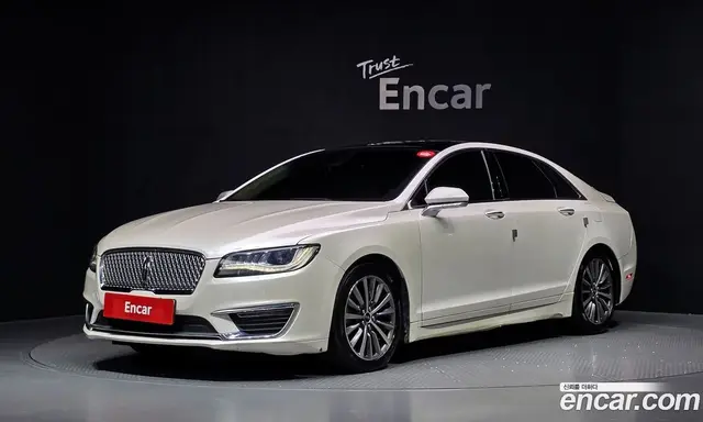 Lincoln MKZ, 2018, 221 572 км
