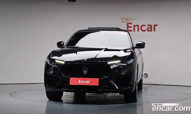 Maserati Levante 2019 3.0 АКПП, миниатюра 2 Maserati Levante 2019 3.0 АКПП, миниатюра 2