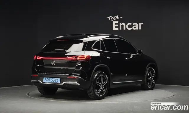Mercedes-Benz EQA, 2023, 37 992 км