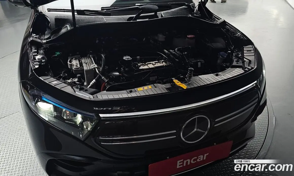 Mercedes-Benz EQA 2023 0.2 АКПП, фото 5