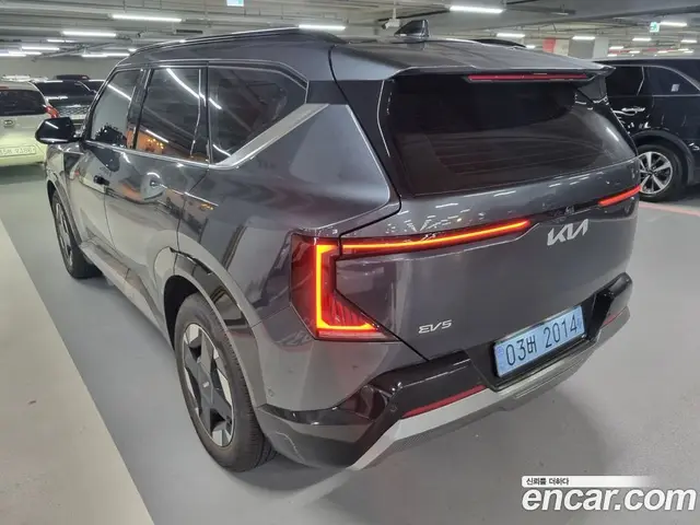 Kia EV5 2026 1.0 АКПП, миниатюра 3