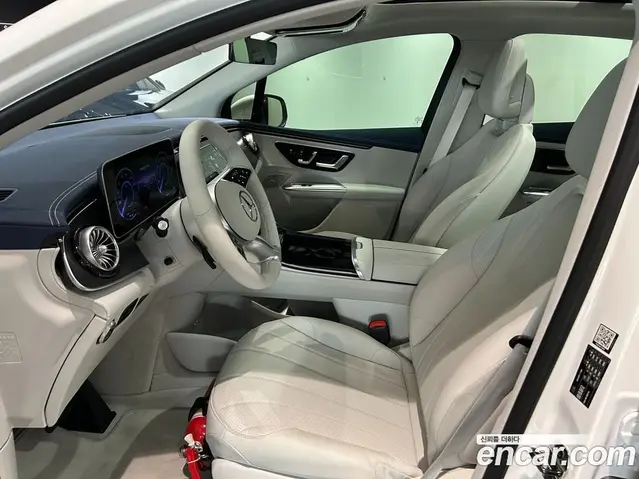 Mercedes-Benz EQE 2026 0.3 АКПП, миниатюра 8