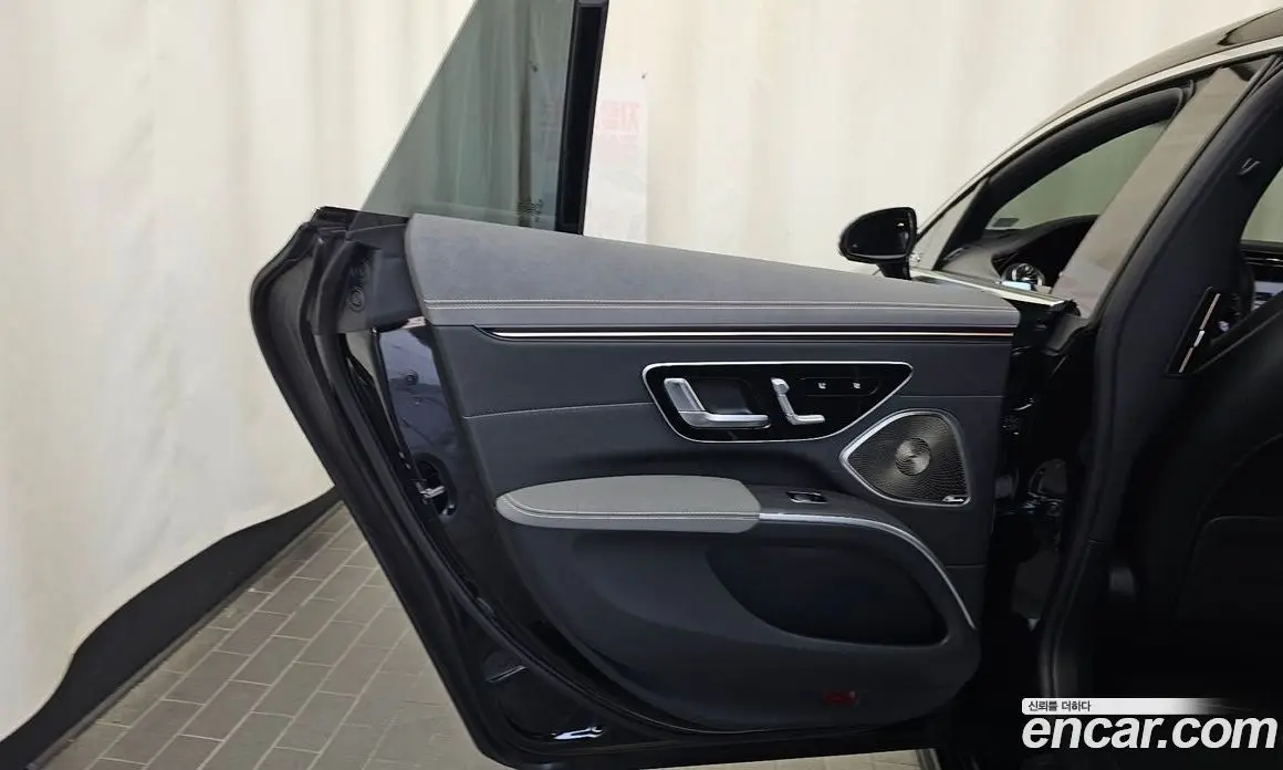 Mercedes-Benz EQS 2023 0.3 АКПП, фото 15