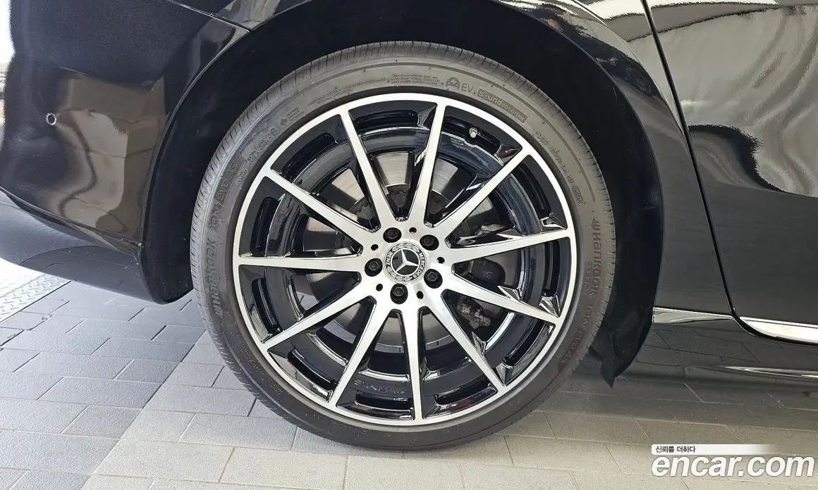 Mercedes-Benz EQS 2023 0.3 АКПП, фото 5