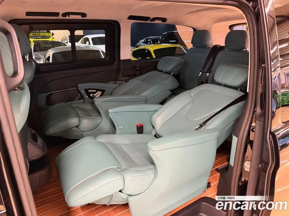 Mercedes-Benz V-Class 2022 1.9 АКПП, фото 12