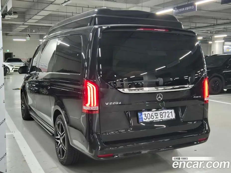 Mercedes-Benz V-Class 2023 2.2 АКПП, фото 4