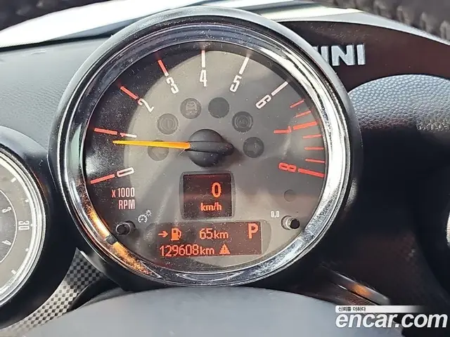 Mini Cooper Convertible 2015 1.6 АКПП, миниатюра 7