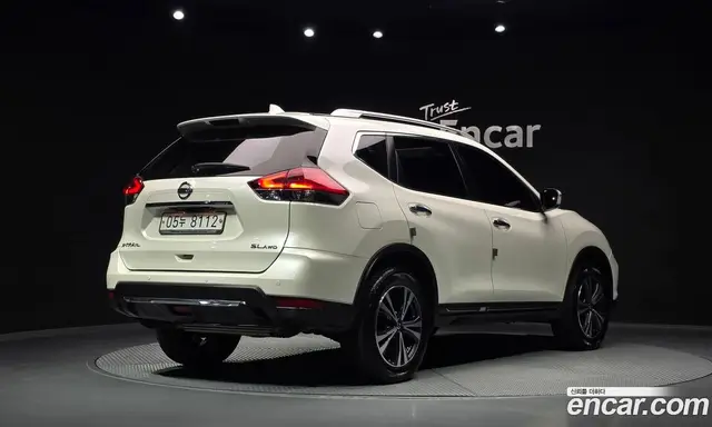 Nissan X-Trail 2018 2.5 АКПП, миниатюра 2