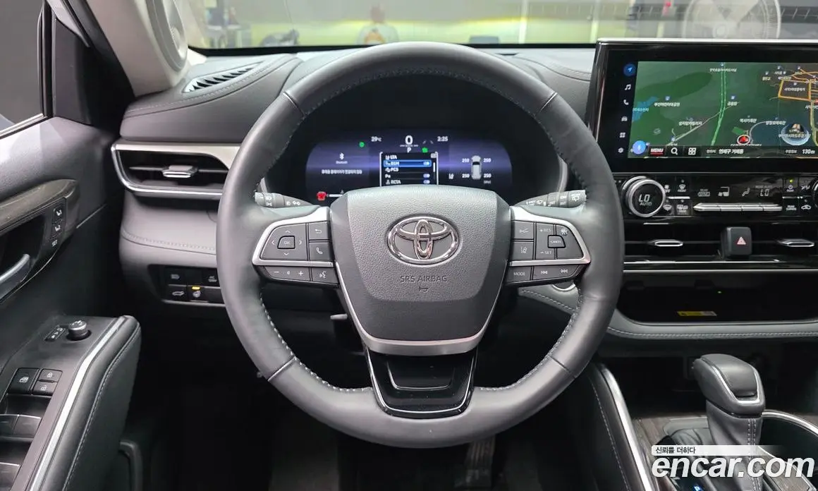 Toyota Highlander 2023 2.5 АКПП, фото 19 Toyota Highlander 2023 2.5 АКПП, фото 19