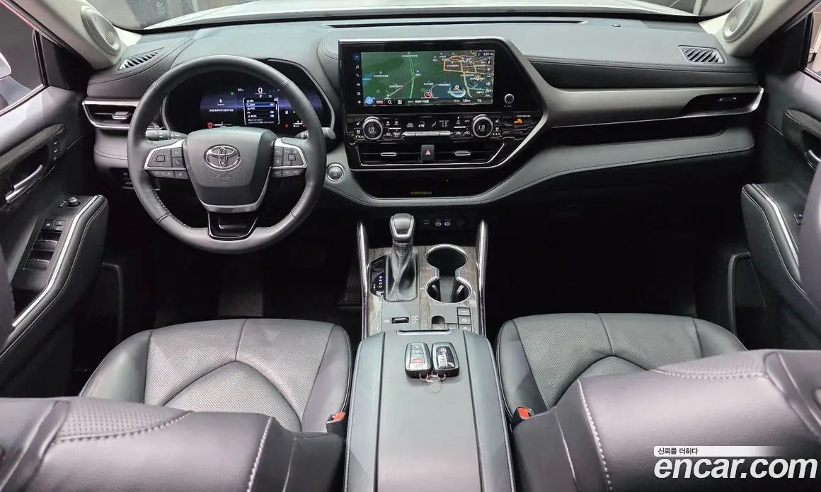 Toyota Highlander 2023 2.5 АКПП, фото 10 Toyota Highlander 2023 2.5 АКПП, фото 10