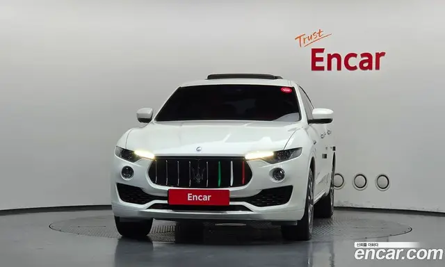 Maserati Levante 2017 3.0 АКПП, миниатюра 3 Maserati Levante 2017 3.0 АКПП, миниатюра 3