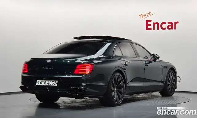 Bentley Flying Spur 2023 4.0 АКПП, миниатюра 2 Bentley Flying Spur 2023 4.0 АКПП, миниатюра 2