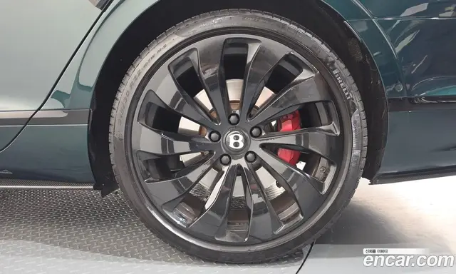 Bentley Flying Spur 2023 4.0 АКПП, миниатюра 7 Bentley Flying Spur 2023 4.0 АКПП, миниатюра 7