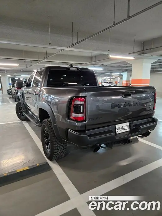 Dodge Ram Pick Up 2022 6.2 АКПП, миниатюра 2