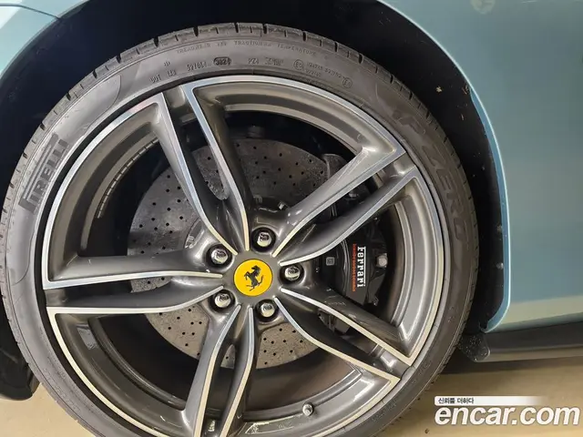 Ferrari Roma 2025 3.9 АКПП, миниатюра 5 Ferrari Roma 2025 3.9 АКПП, миниатюра 5