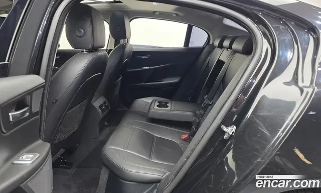 Jaguar XE 2017 2.0 АКПП, миниатюра 12