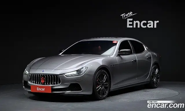 Maserati Ghibli, 2015, 214 321 км