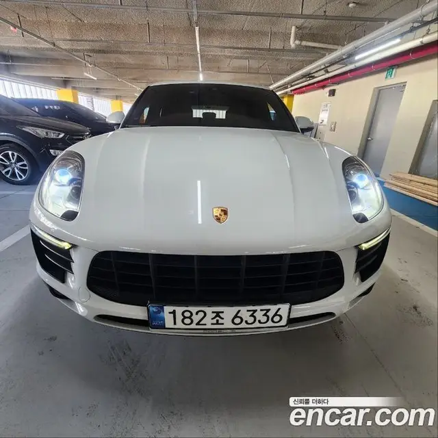 Porsche Macan 2017 2.0 АКПП, миниатюра 2 Porsche Macan 2017 2.0 АКПП, миниатюра 2