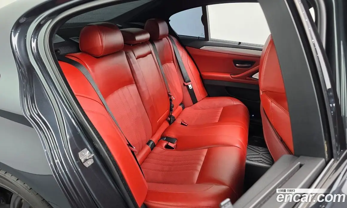 BMW M5 2016 4.4 АКПП, фото 16