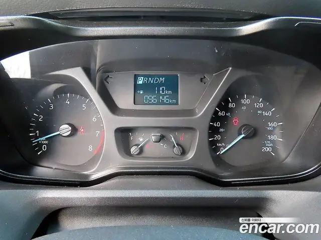 Ford Transit 2016 3.7 АКПП, миниатюра 10