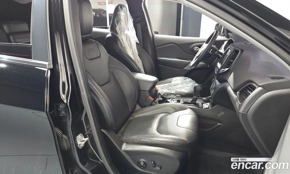 Jeep Cherokee 2019 2.4 АКПП, фото 16 Jeep Cherokee 2019 2.4 АКПП, фото 16