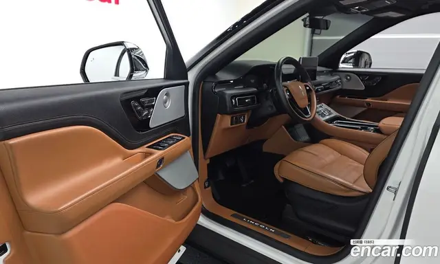Lincoln Aviator 2022 3.0 АКПП, миниатюра 10 Lincoln Aviator 2022 3.0 АКПП, миниатюра 10