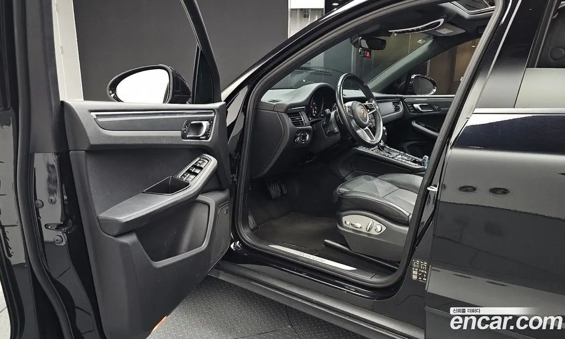 Porsche Macan 2019 2.0 АКПП, фото 13