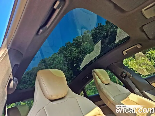 Porsche Taycan 2022 0.1 АКПП, миниатюра 7
