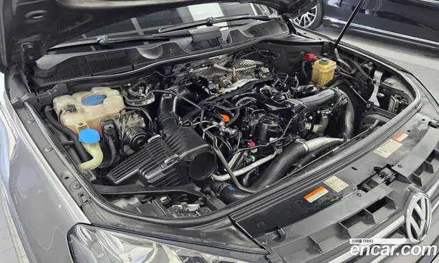 Volkswagen Touareg 2012 3.0 АКПП, миниатюра 6