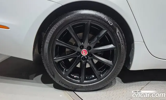 Jaguar XJ 2018 3.0 АКПП, миниатюра 5