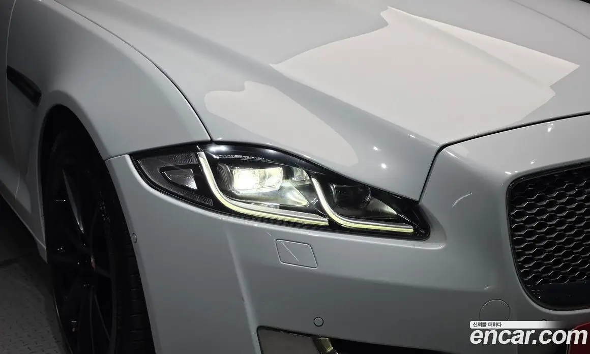 Jaguar XJ 2018 3.0 АКПП, фото 8