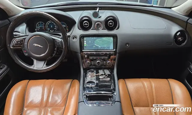 Jaguar XJ 2018 3.0 АКПП, миниатюра 10