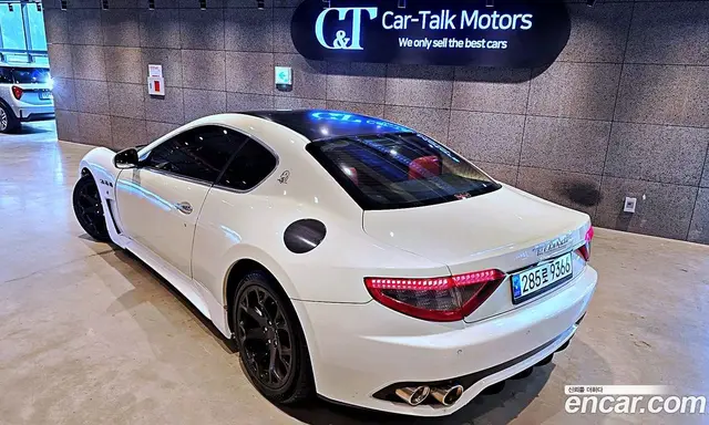 Maserati GranTurismo 2009 4.2 АКПП, миниатюра 3