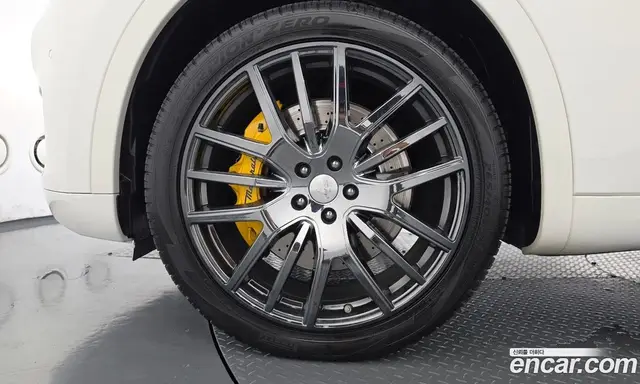 Maserati Levante 2017 3.0 АКПП, миниатюра 5 Maserati Levante 2017 3.0 АКПП, миниатюра 5